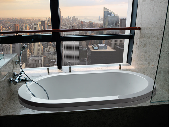 Bañera de superficie sólida